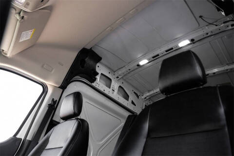 2022 Ford E-Transit 350