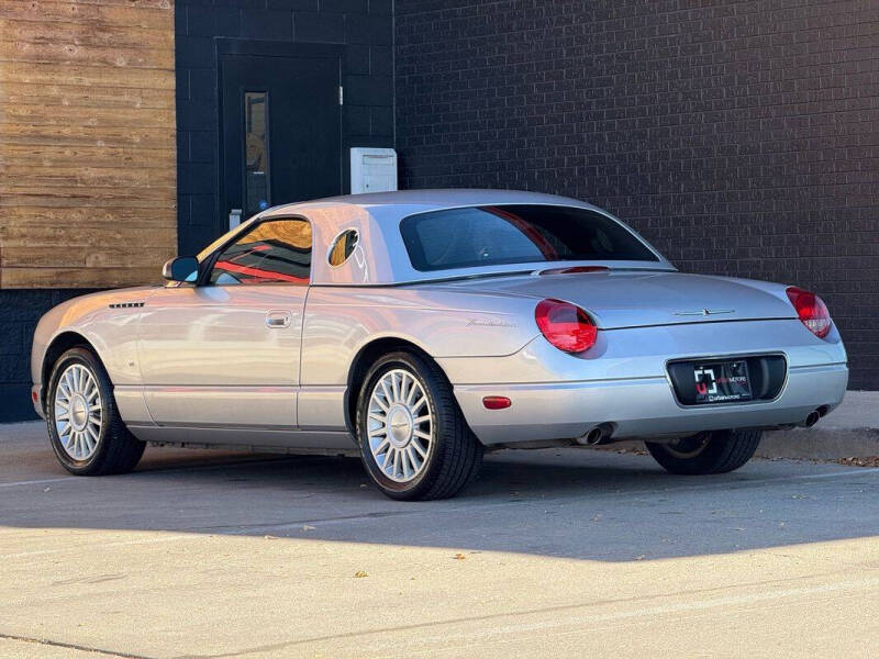 2004 Ford Thunderbird Deluxe