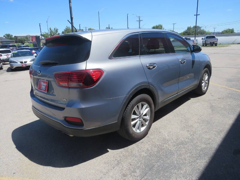 2020 Kia Sorento LX V6