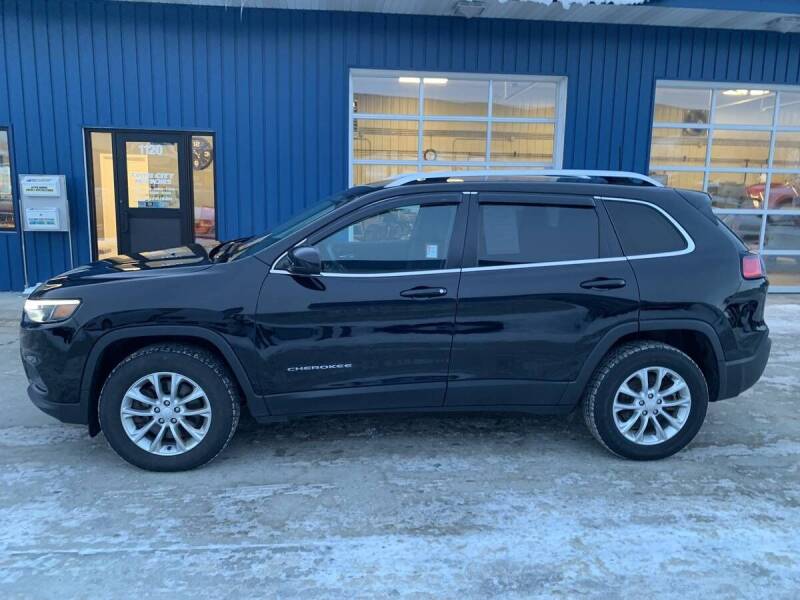 2019 Jeep Cherokee for sale at Twin City Motors in Grand Forks ND