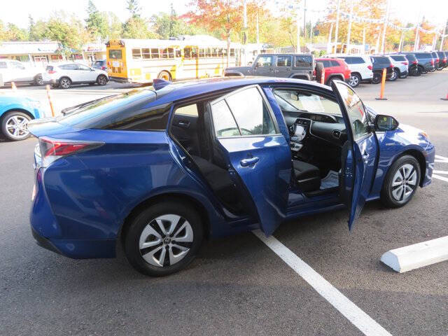 2018 Toyota Prius Three