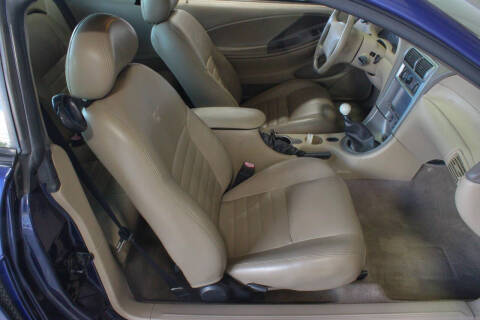 2003 Ford Mustang