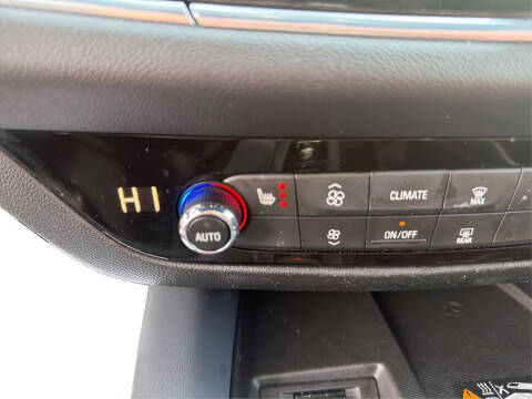 2022 Buick Enclave Essence