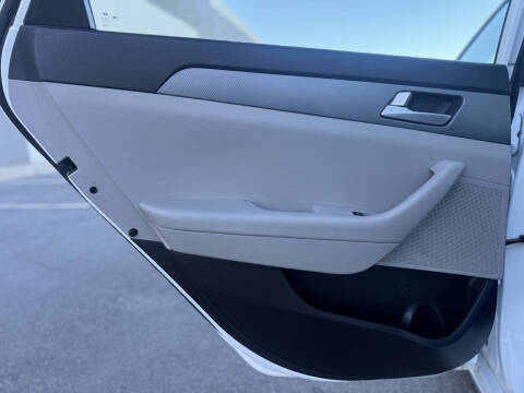 2017 Hyundai Sonata SE