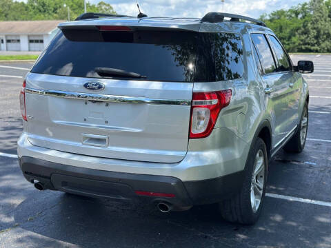 2011 Ford Explorer XLT