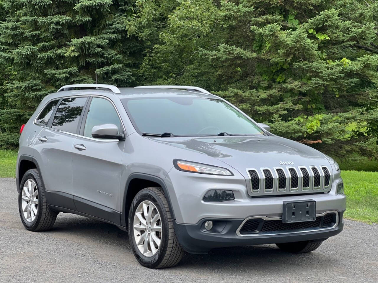 2016 Jeep Cherokee for sale at Town Auto Inc in Clifton Park, NY