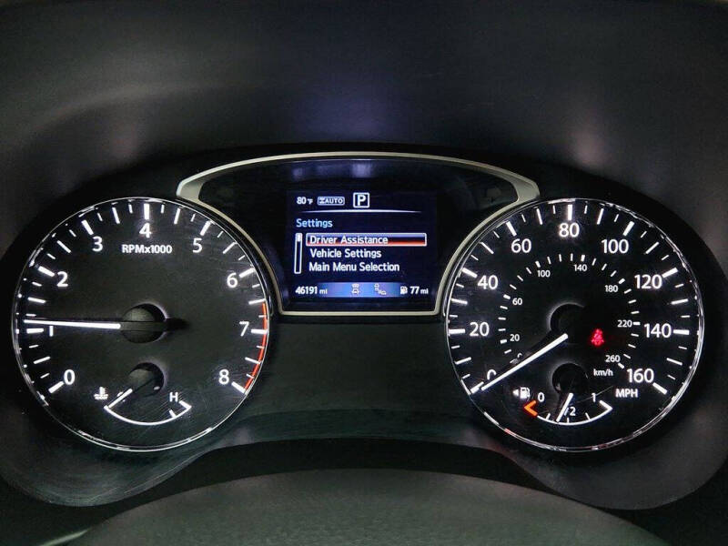 2020 Nissan Pathfinder SL
