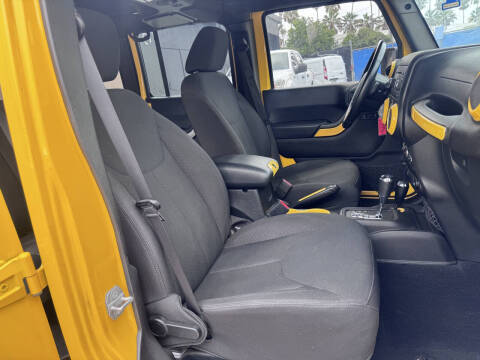 2015 Jeep Wrangler Unlimited Sport