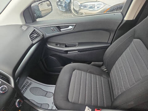 2018 Ford Edge SE