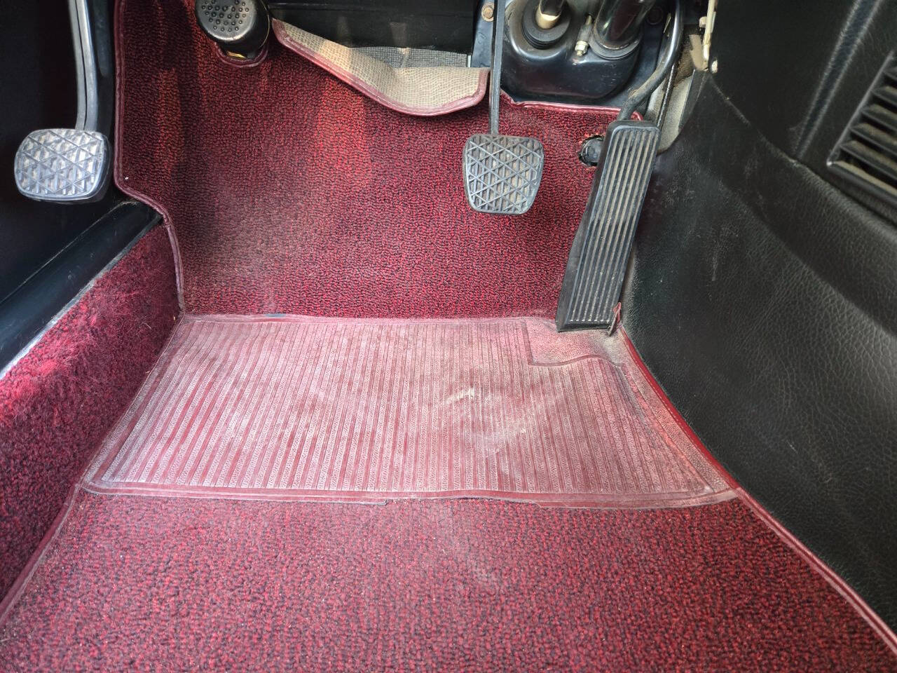 1972 Mercedes-Benz 220 121