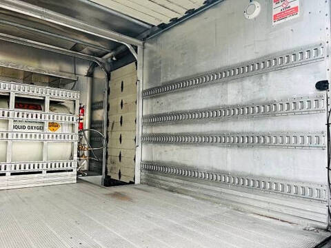 2015 Isuzu NPR DSL REG AT