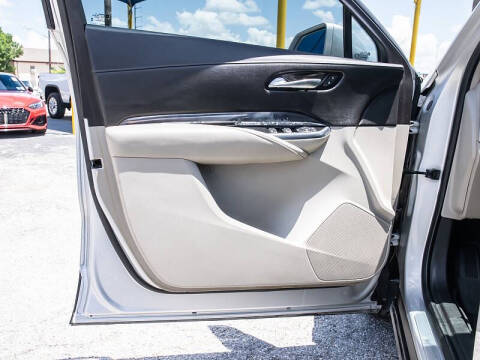 2019 Cadillac XT4 Luxury