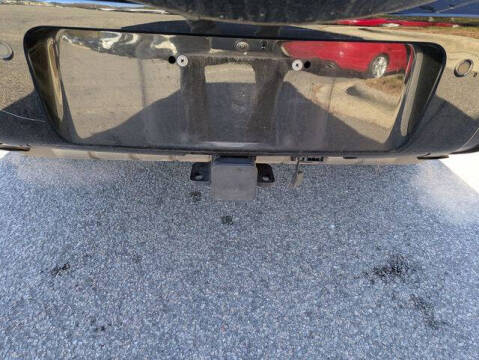 2023 Land Rover Defender 130 X-Dynamic SE