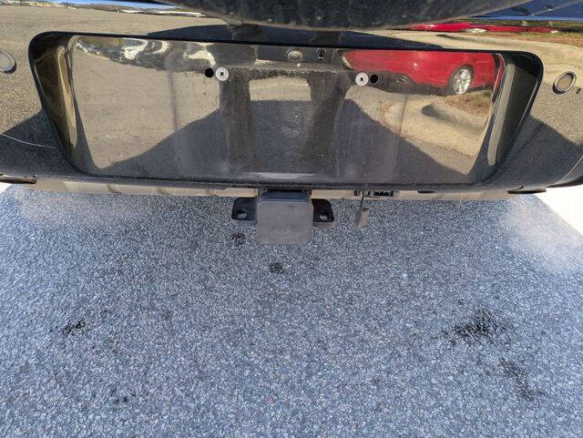 2023 Land Rover Defender 130 X-Dynamic SE