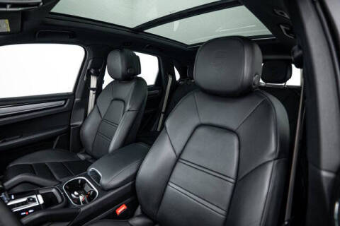 2023 Porsche Cayenne S Platinum Edition
