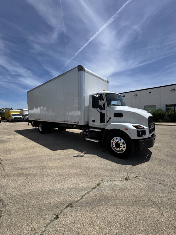 2022 Mack MD6