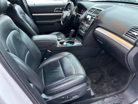 2017 Ford Explorer XLT