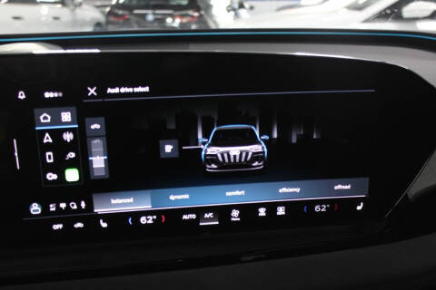 2025 Audi SQ6 e-tron quattro Premium Plus