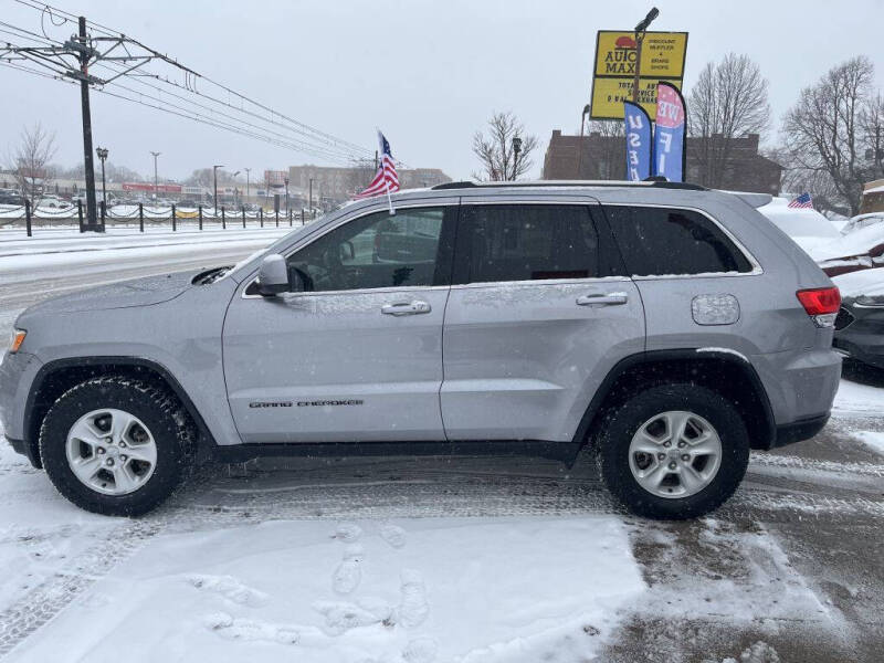 2017 Jeep Grand Cherokee Laredo