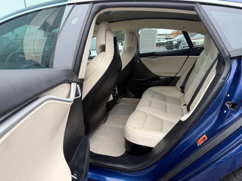 2018 Tesla Model S 75D