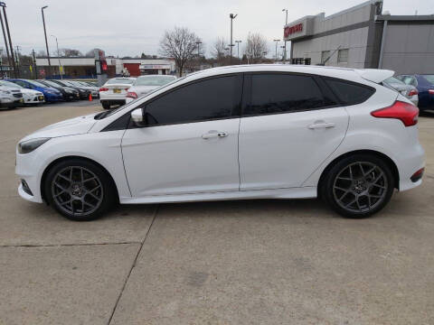 2016 Ford Focus ST