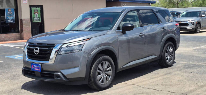 2024 Nissan Pathfinder S
