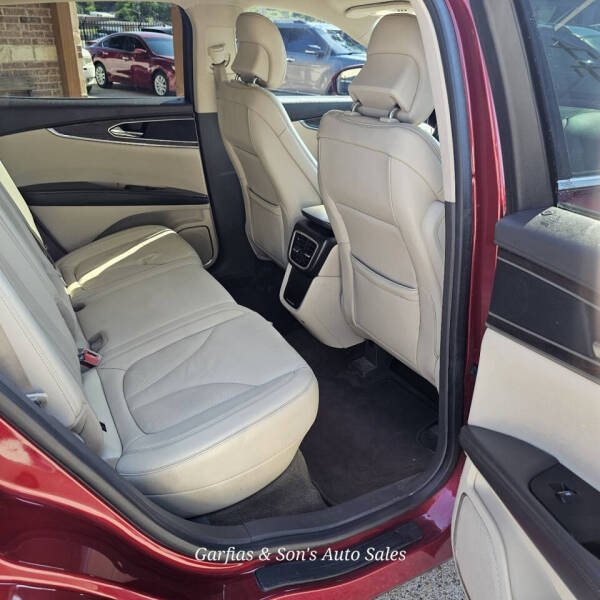 2017 Lincoln MKX Select