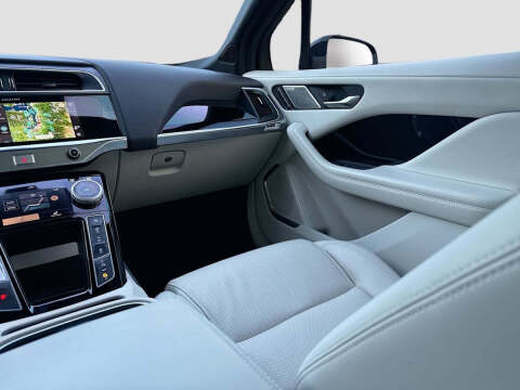 2022 Jaguar I-PACE EV400 HSE