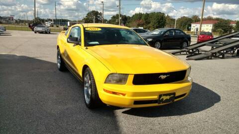 2005 Ford Mustang for sale at Kelly & Kelly Supermarket of Cars in Fayetteville NC