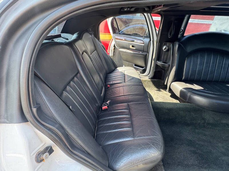 2007 Lincoln Town Car Executive