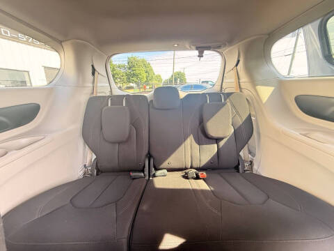 2017 Chrysler Pacifica Touring