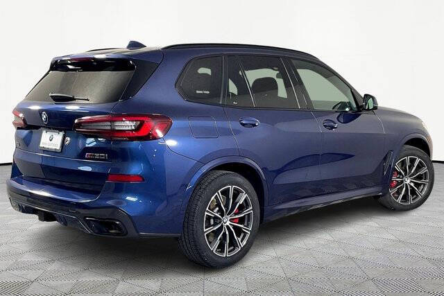 2022 BMW X5 M50i