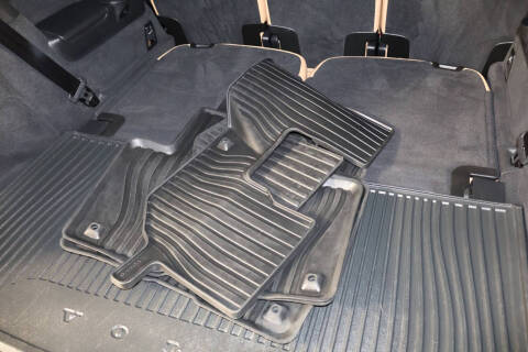 2018 Volvo XC90 T6 Momentum