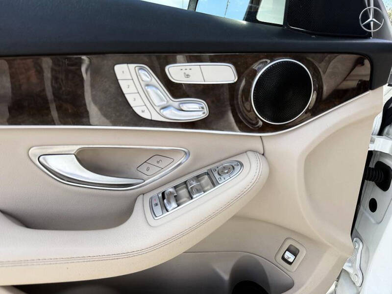 2016 Mercedes-Benz C-Class