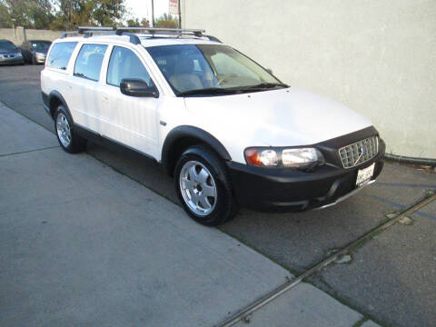 2004 Volvo XC70