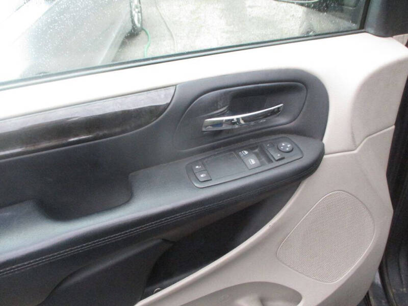 2014 Dodge Grand Caravan SE