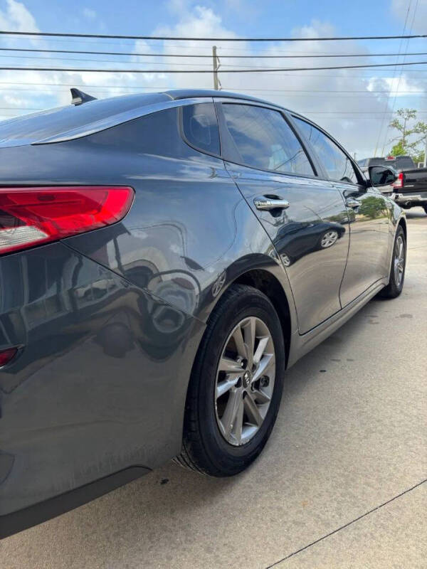 2020 Kia Optima LX