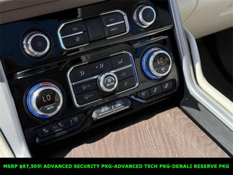 2024 GMC Yukon XL Denali