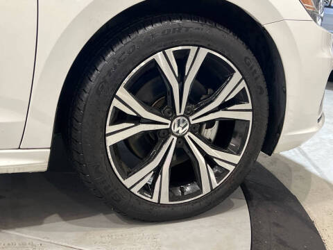 2022 Volkswagen Passat SE