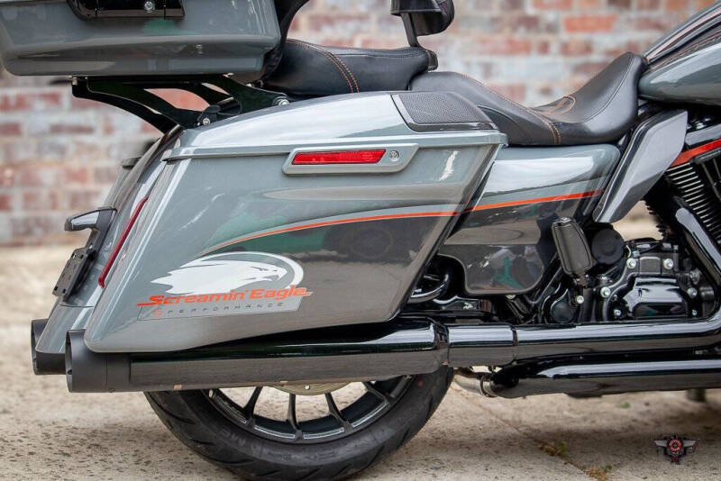 2018 Harley-Davidson CVO ST Glide