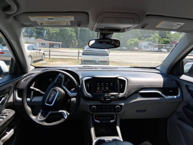 2022 GMC Terrain SLE