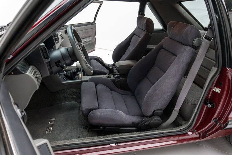 1988 Ford Mustang