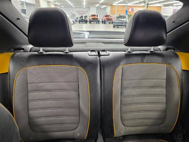 2016 Volkswagen Beetle 1.8T Dune