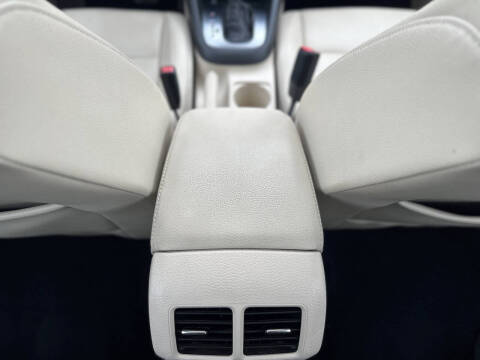 2010 Volkswagen Jetta SportWagen TDI