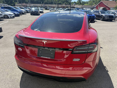 2022 Tesla Model S Plaid