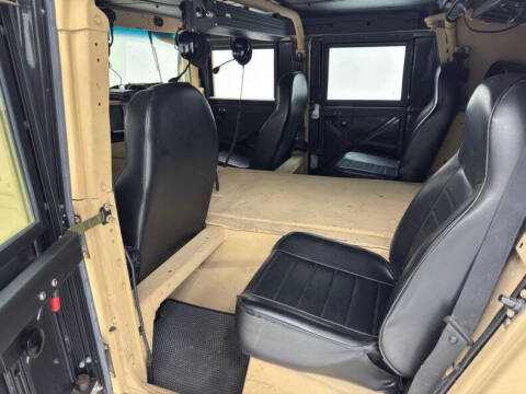 2005 AM General Hummer