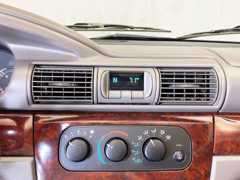 2002 Chrysler Sebring LXi