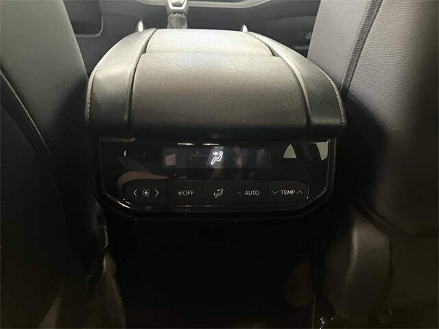 2024 Toyota Highlander