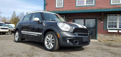2013 MINI Countryman for sale at Village Car Company in Hinesburg VT