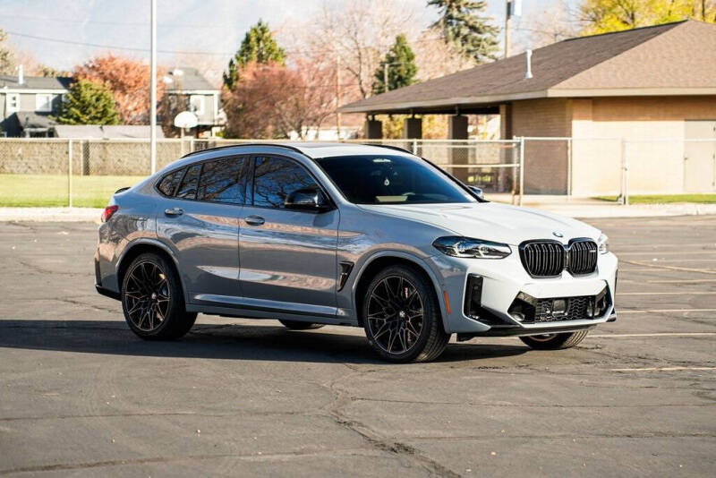 2025 BMW X4 M